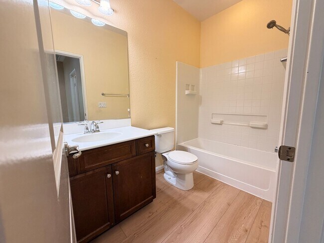 Building Photo - 1729 Cripple Creek Dr