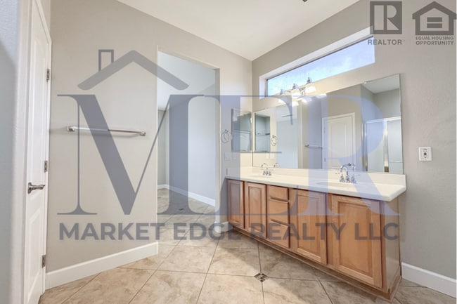 Building Photo - 2Bed/2Bath House in North Surprise! $199 MOVE-IN SPECIAL! Ready for Immediate Move-In!