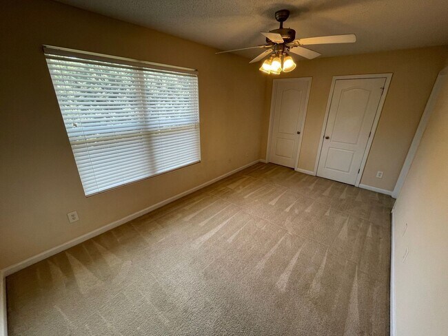 Building Photo - PRE-LEASING FOR AUGUST 2 2026 MOVE IN! 1/2 Off Deposit!