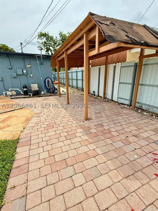 Building Photo - 2240 N 57th Ave