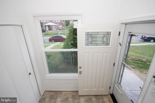 Building Photo - 6936 Blanche Rd