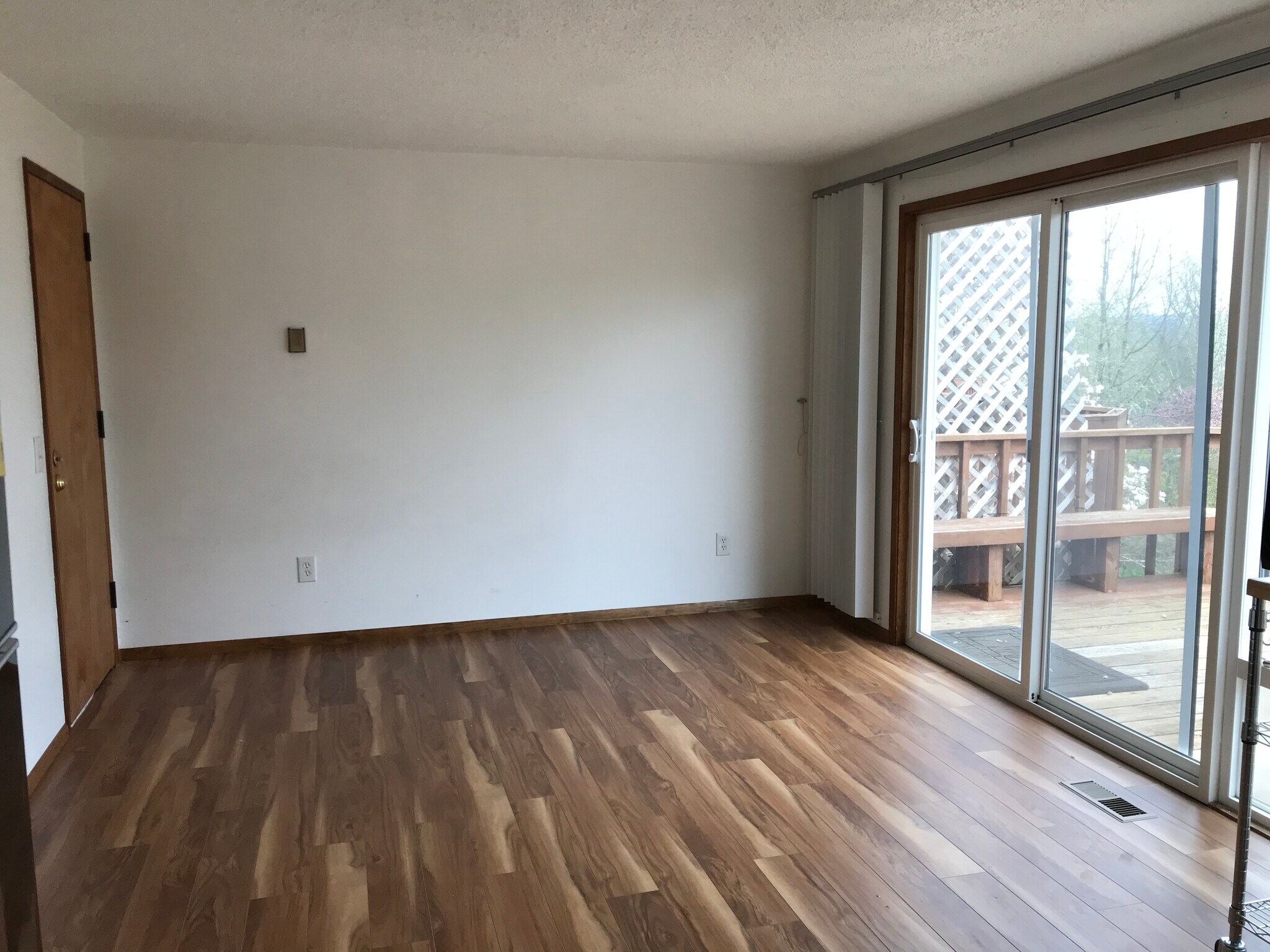 Studio: new LVP floor - 1609 7th Ave SE