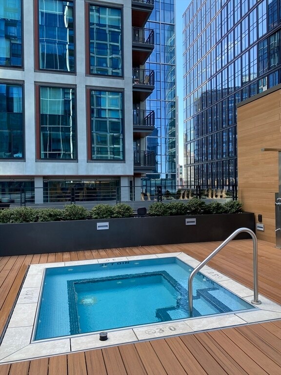 Building Photo - 133 Seaport Blvd