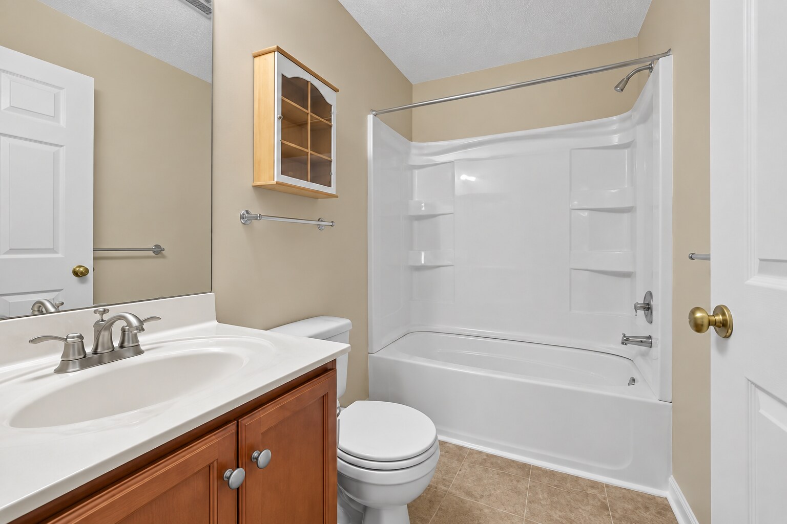 Building Photo - 3795 Hitchcock Way