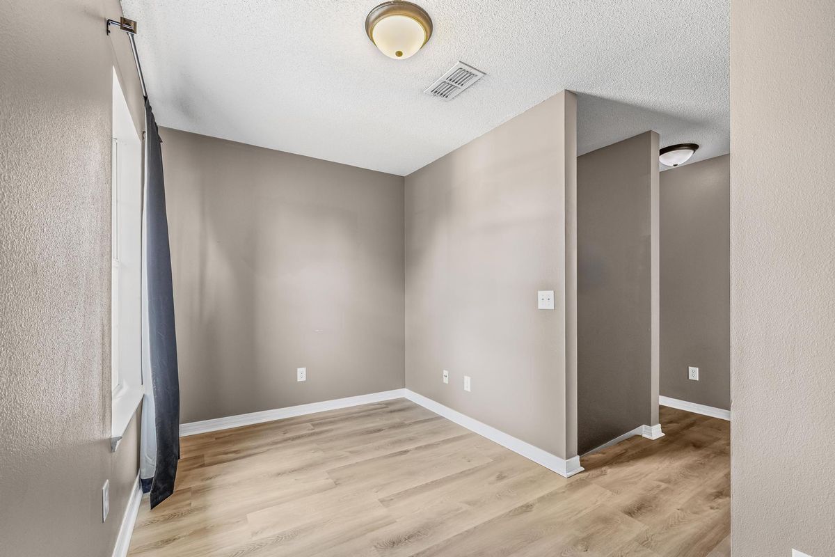 Building Photo - 2544 Portobella Pl