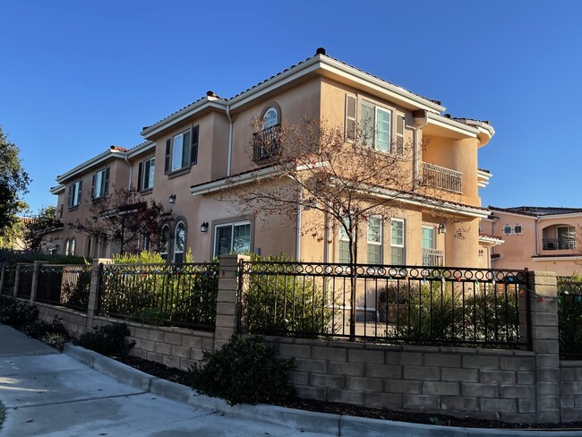 Primary Photo - 1701 Patricia Ave