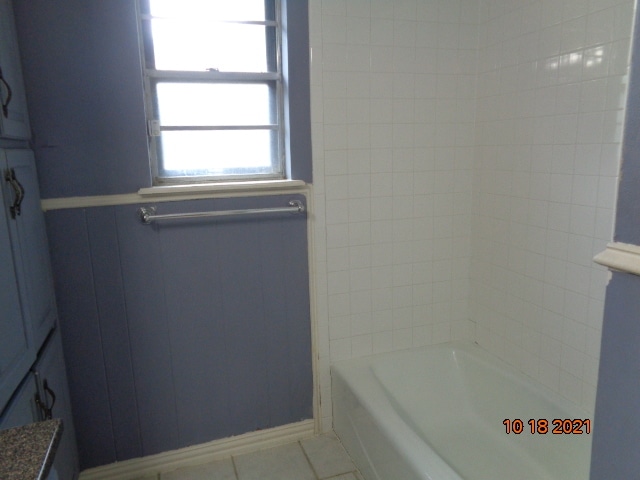 Building Photo - 7603 Canode Dr