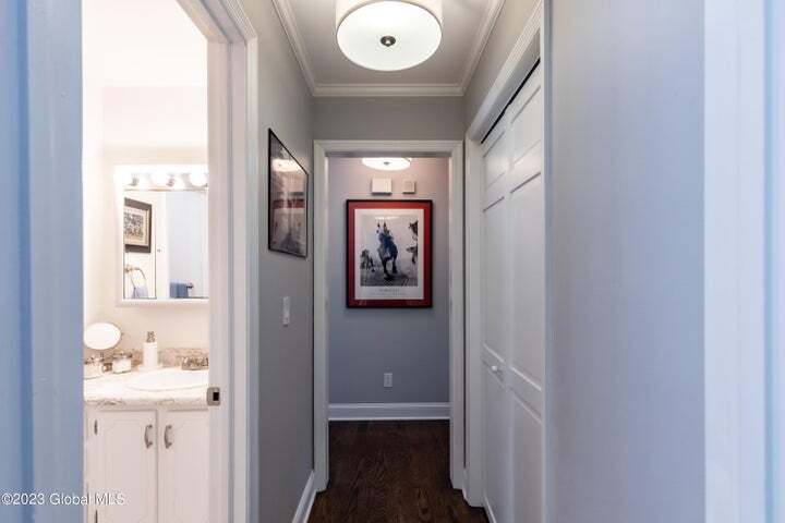 Building Photo - 1 Patricia Ln