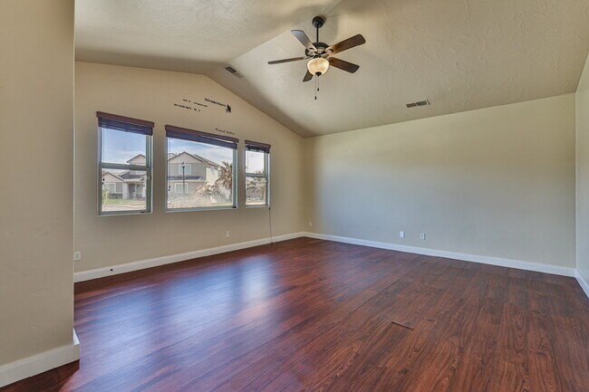Building Photo - "Spacious 4-Bedroom Retreat with 3,584 Sq ...