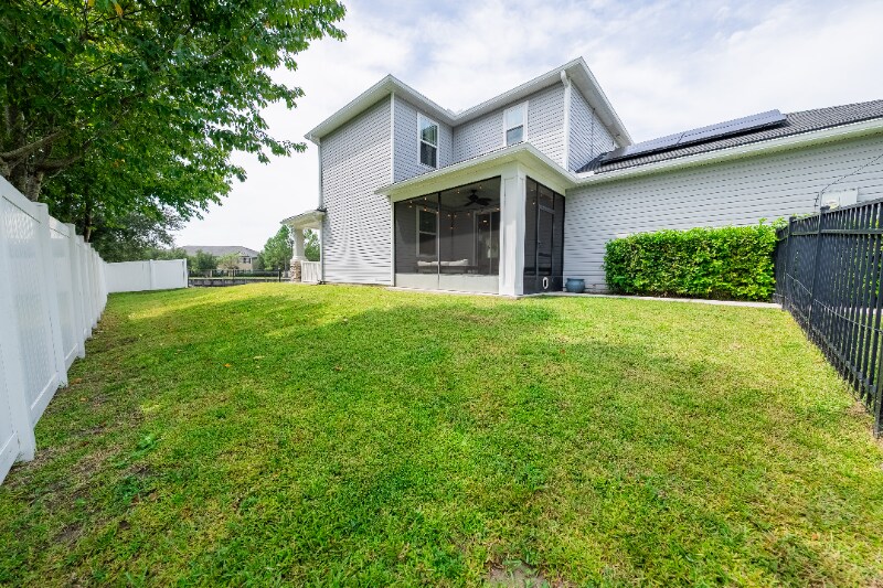 Building Photo - 419 Vineyard Ln