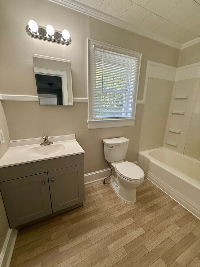 Building Photo - 309-311 W. PINE ST