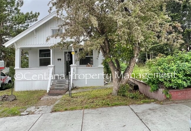 Building Photo - 2 Bedroom 1 Bath walking distance to Montana Tech