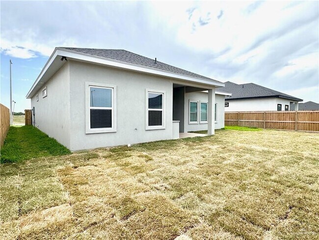 Building Photo - 1003 Durango Dr