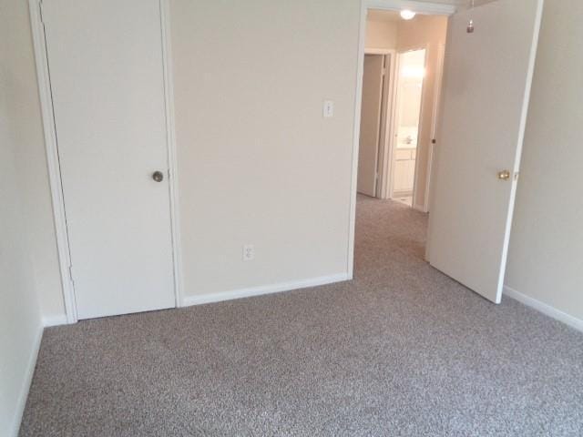 Building Photo - 23730 Farm Hill Dr