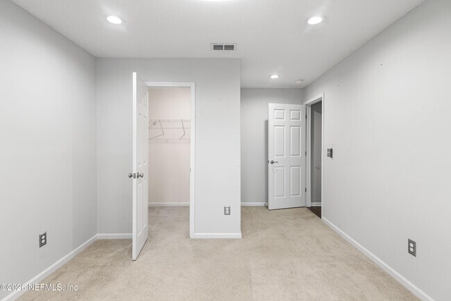 Building Photo - 4032 Lonicera Loop