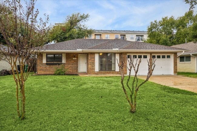 Primary Photo - 1807 Locksford St