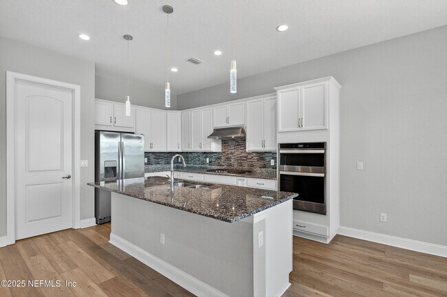 Building Photo - 105 Wye Rd