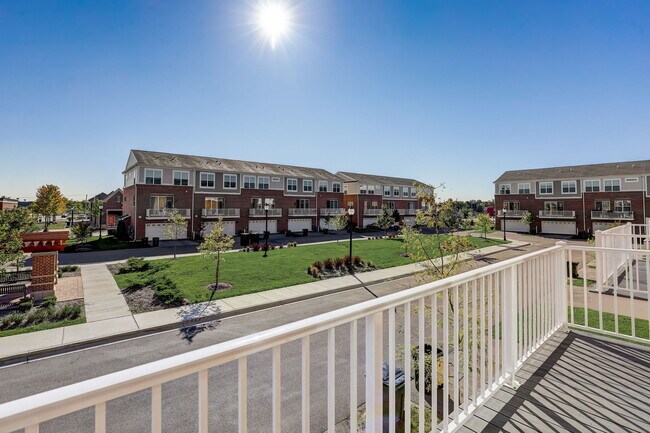 Building Photo - 2924 Reflection Dr