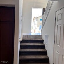 Building Photo - 1192 Via Dimartini