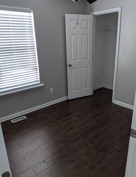 Building Photo - 8407 Arbor Meadow Way
