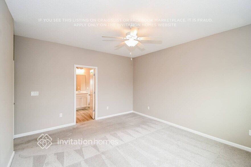 Building Photo - 10009 Lemon Grass Ln