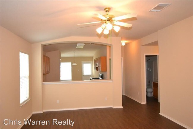 Building Photo - 504 Lafayette Square Dr