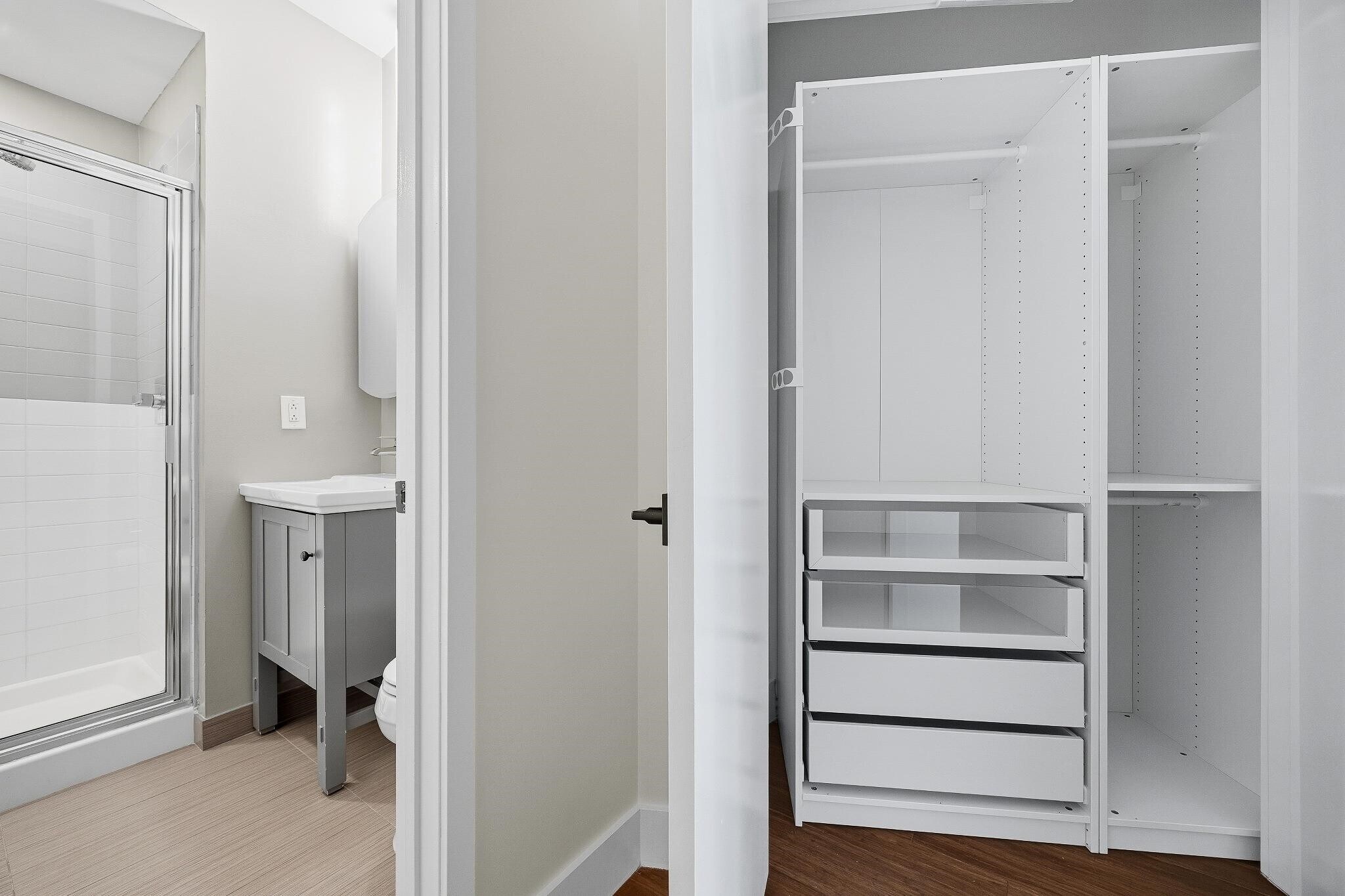 Building Photo - 217 Newark Ave