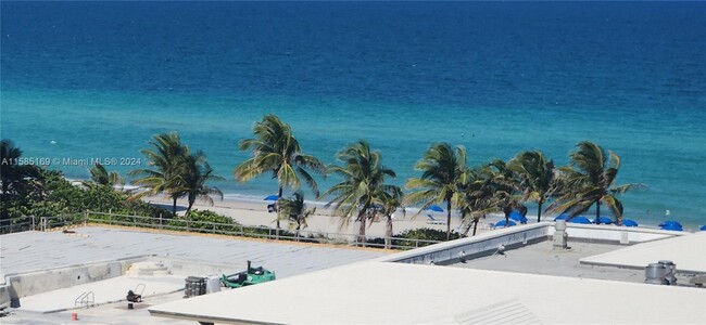 Building Photo - 1980 S Ocean Dr