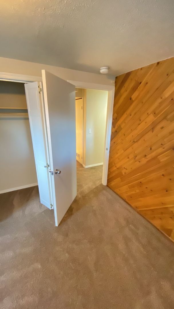 Building Photo - 4bed/2ba House in Des Moines