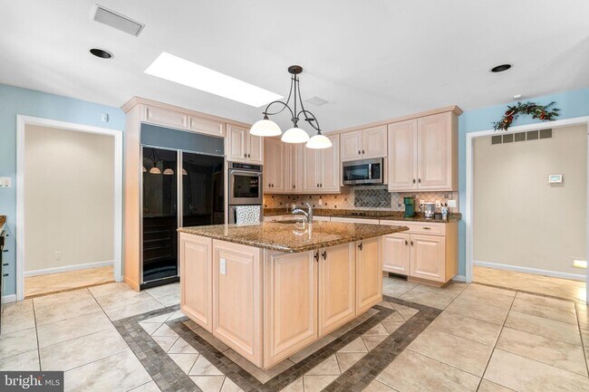 Building Photo - 4233 Buckskin Wood Dr