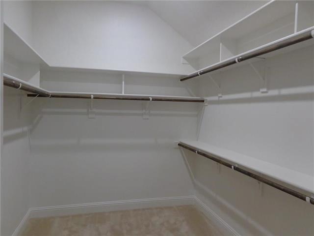 Building Photo - 5105 Rosewood Ln