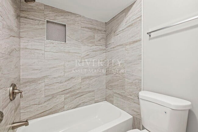 Building Photo - A MUST SEE IN SOUTHEAST MEMPHIS!!!! SECTION 8 WELCOMED !!!!!