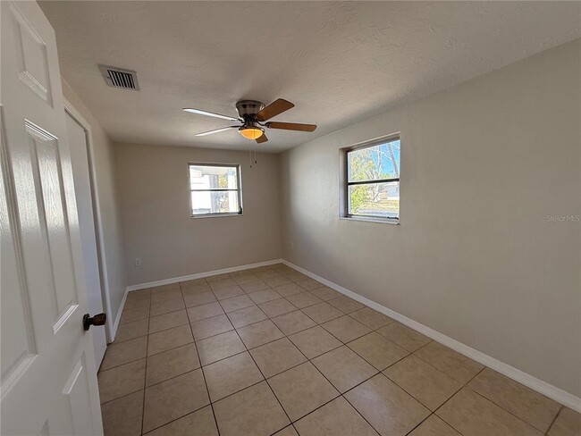 Building Photo - 6627 Jackson St