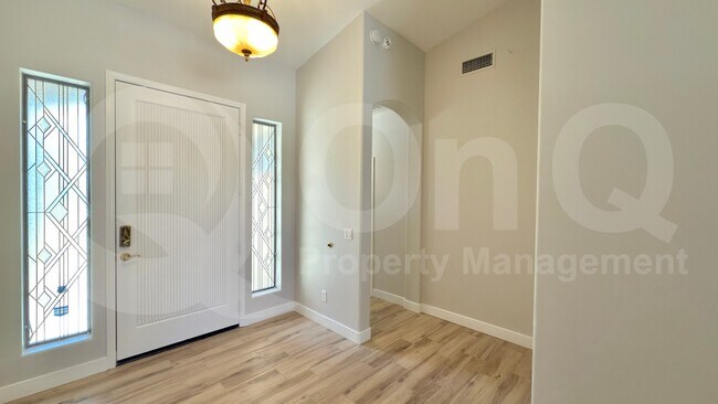 Building Photo - 7892 S Stephanie Ln