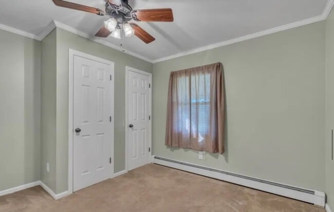 Building Photo - 1308 Sunnyfield Dr