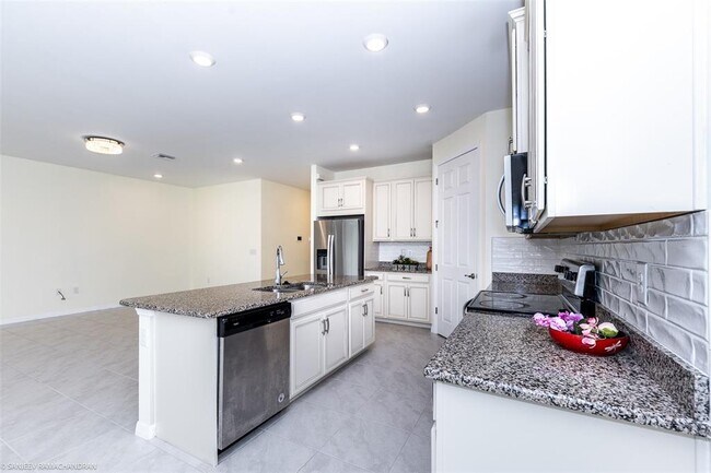 Building Photo - 24232 Riverfront Dr