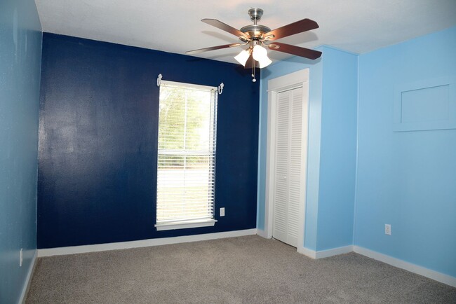 Building Photo - Cozy and Convenient Home in Niceville!