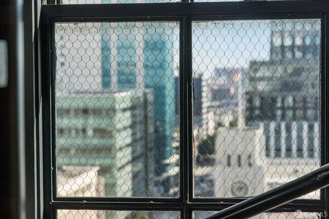 Building Photo - 2 Mint Plaza
