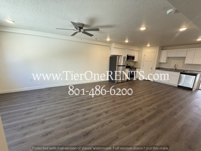 Building Photo - NO DEPOSIT option available for qualified renters with Obligo