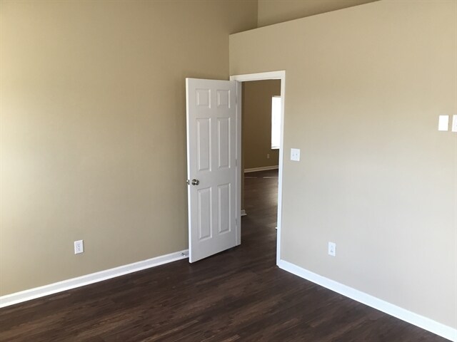 Building Photo - 12183 Carriage Stone Dr