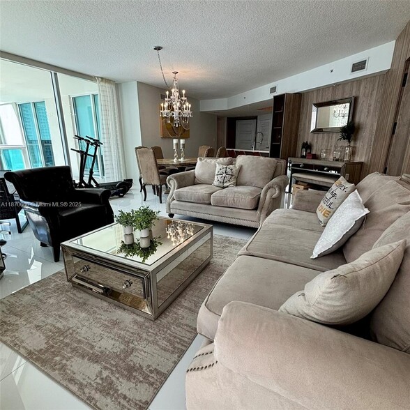 Primary Photo - 150 Sunny Isles Blvd
