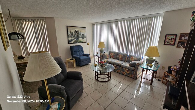 Building Photo - Furnished 3rd Floor Condo Overlooking The ...