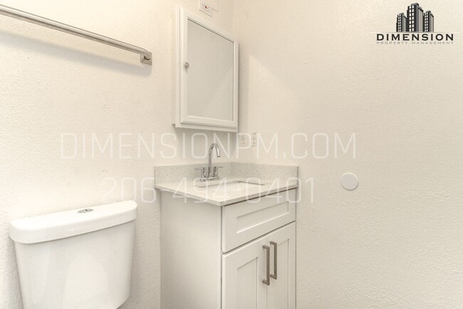 Building Photo - 1014 S State St