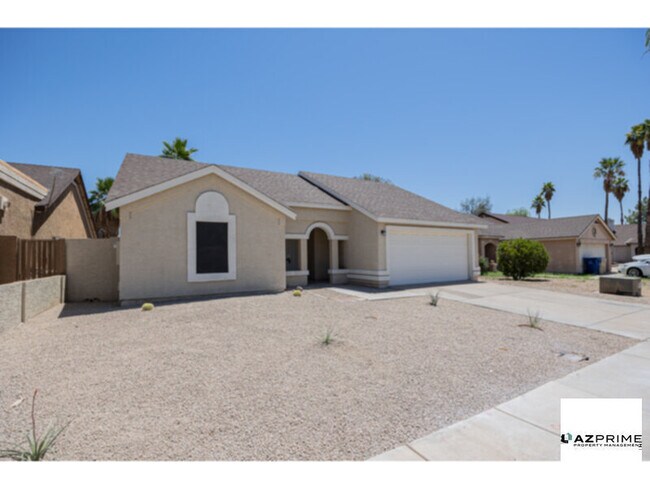 Building Photo - Graced With Timeless Charm, This 3/2 Glend...