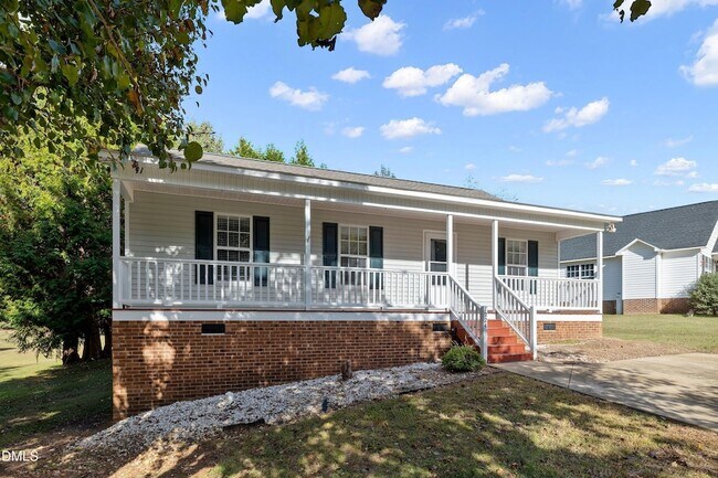 Building Photo - 1224 Grovewood Dr