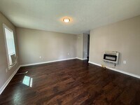 Building Photo - 3508 Alpine St SW