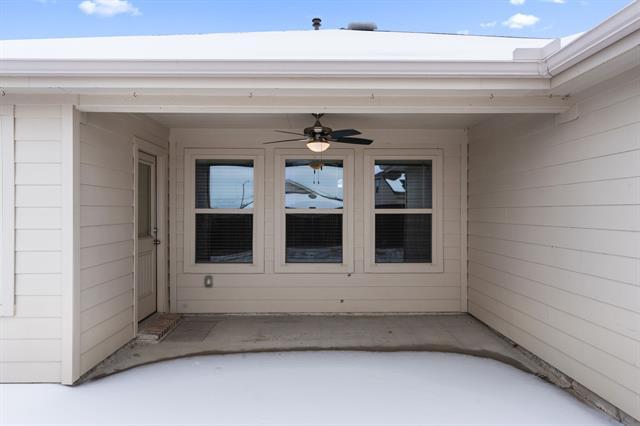 Building Photo - 312 Saguaro Dr