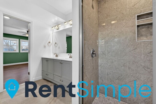 Building Photo - 1433 California St