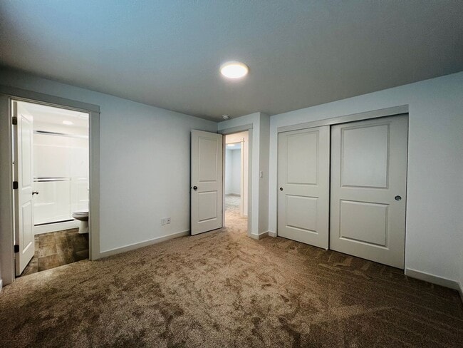 Building Photo - Non-Refundable & Security Deposit Total: $...