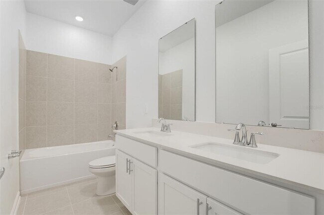 Building Photo - 2167 Rider Rain Ln